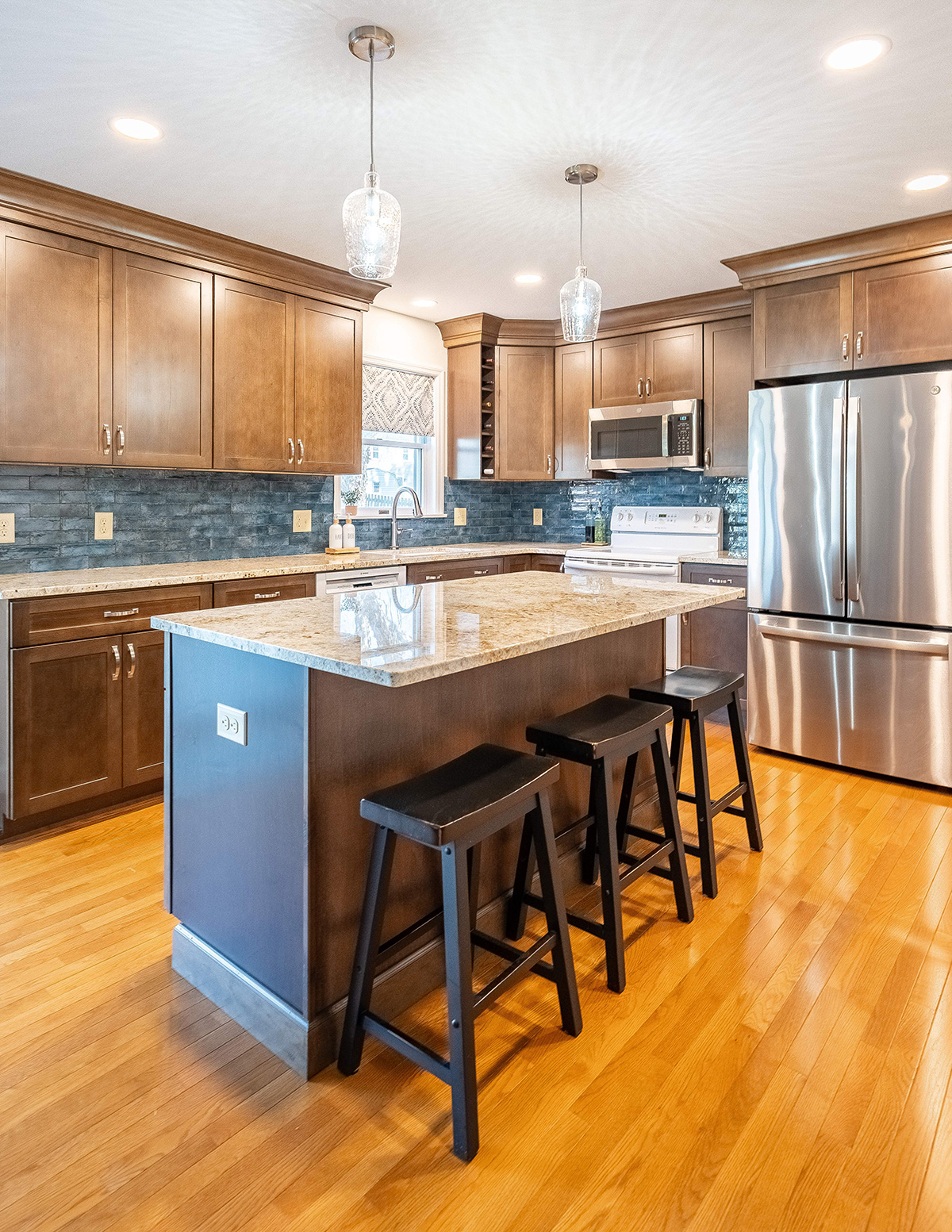 Unveiling a Modern Kitchen Remodel in Blandon, PA